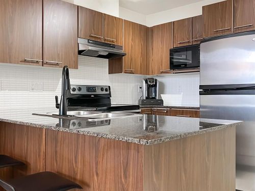 262772601-1 at 406 - 4728 Brentwood Drive, Brentwood Park, Burnaby North