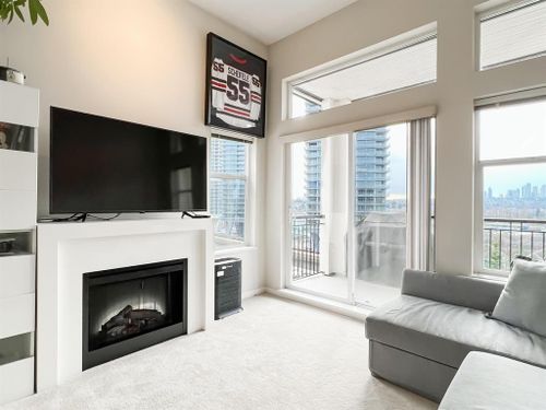 262772601-5 at 406 - 4728 Brentwood Drive, Brentwood Park, Burnaby North
