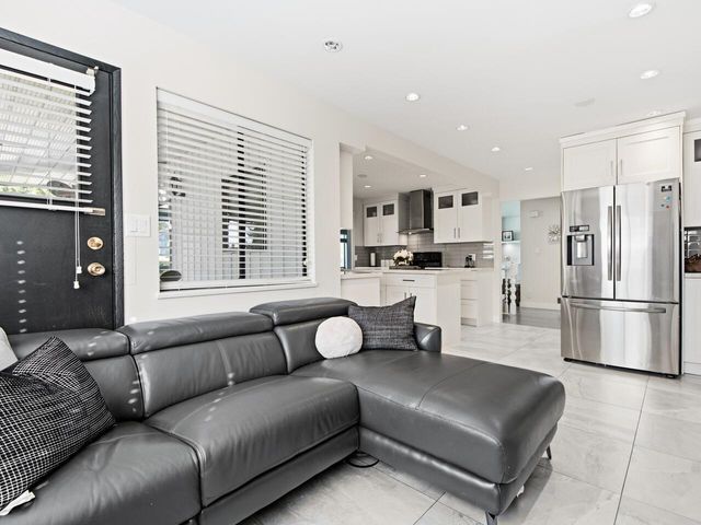 7640-lawrence-drive-montecito-burnaby-north-13 at 7640 Lawrence Drive, Montecito, Burnaby North