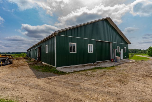 f2f-34 at 407197 Road 2 Englehart On