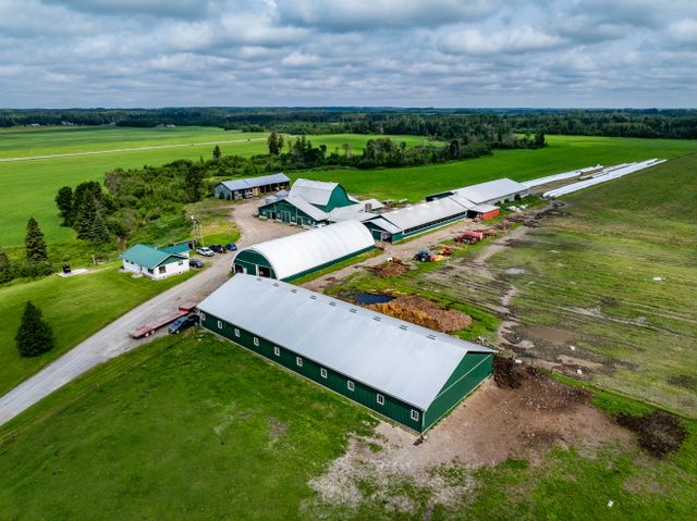 f2f-drone-25 at 407197 Road 2 Englehart On