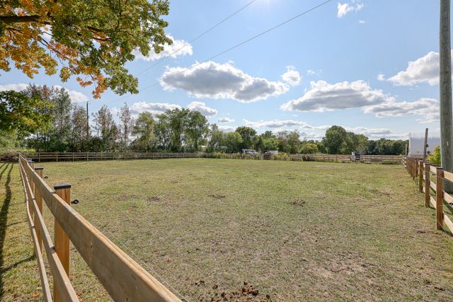 img_4326_118 at 1 Etonia Road, Brant