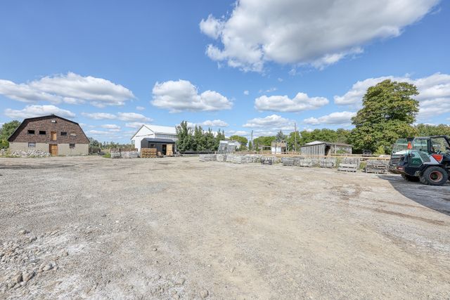 img_4389_139 at 1 Etonia Road, Brant