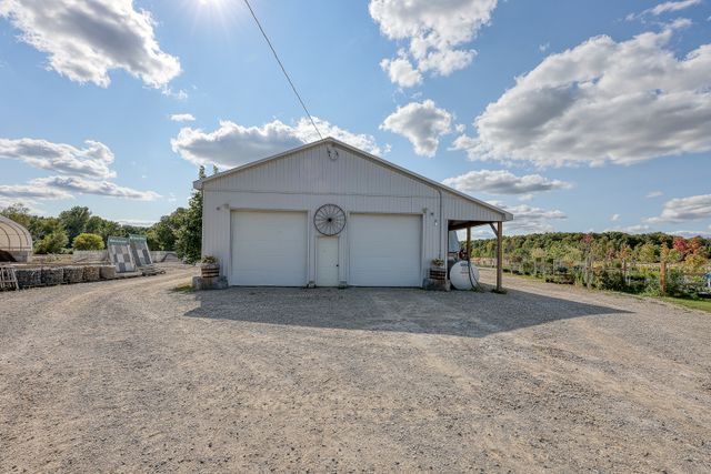 img_4467_165 at 1 Etonia Road, Brant