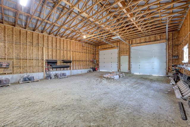 img_4477_169 at 1 Etonia Road, Brant