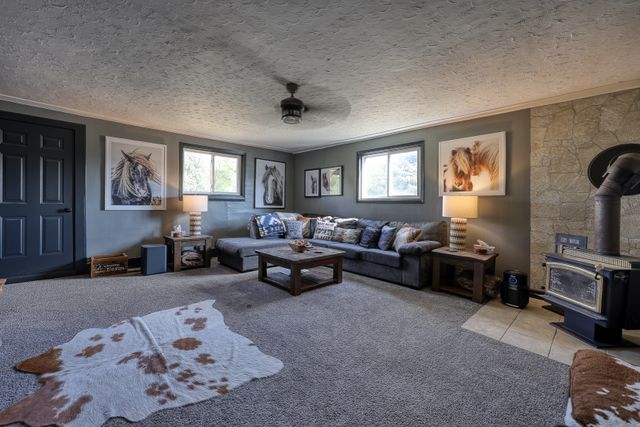 img_4533_187 at 1 Etonia Road, Brant