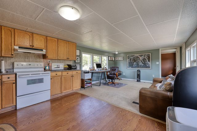 img_4569_197 at 1 Etonia Road, Brant