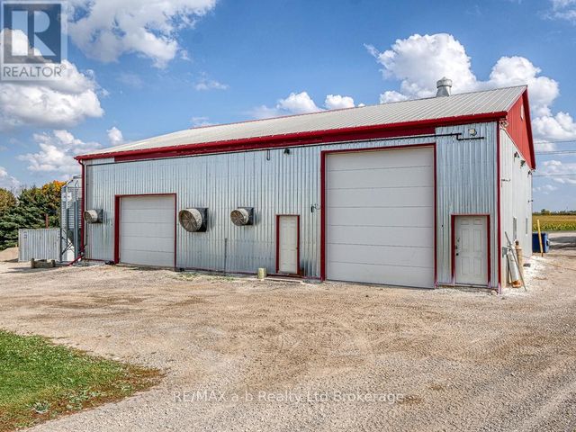 936549-blenheim-road-blandford-blenheim-bright-18 at 936549 Blenheim Road, Blandford-Blenheim (Bright)