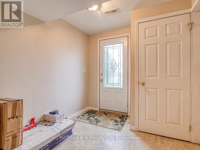 936549-blenheim-road-blandford-blenheim-bright-27 at 936549 Blenheim Road, Blandford-Blenheim (Bright)