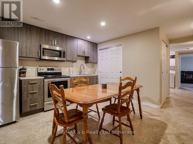 936549-blenheim-road-blandford-blenheim-bright-28 at 936549 Blenheim Road, Blandford-Blenheim (Bright)