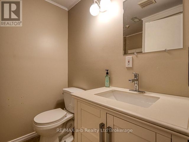 936549-blenheim-road-blandford-blenheim-bright-30 at 936549 Blenheim Road, Blandford-Blenheim (Bright)