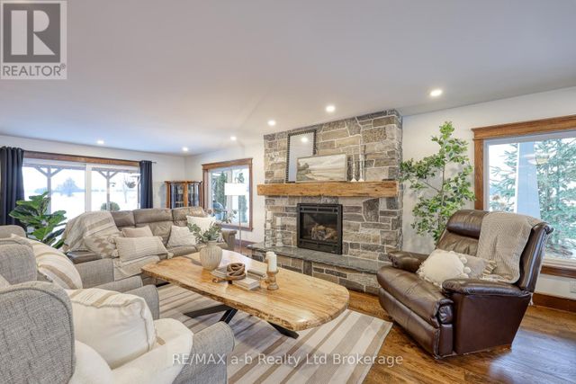 533968-cedar-line-norwich-burgessville-13 at 533968 Cedar Line, Norwich (Burgessville)