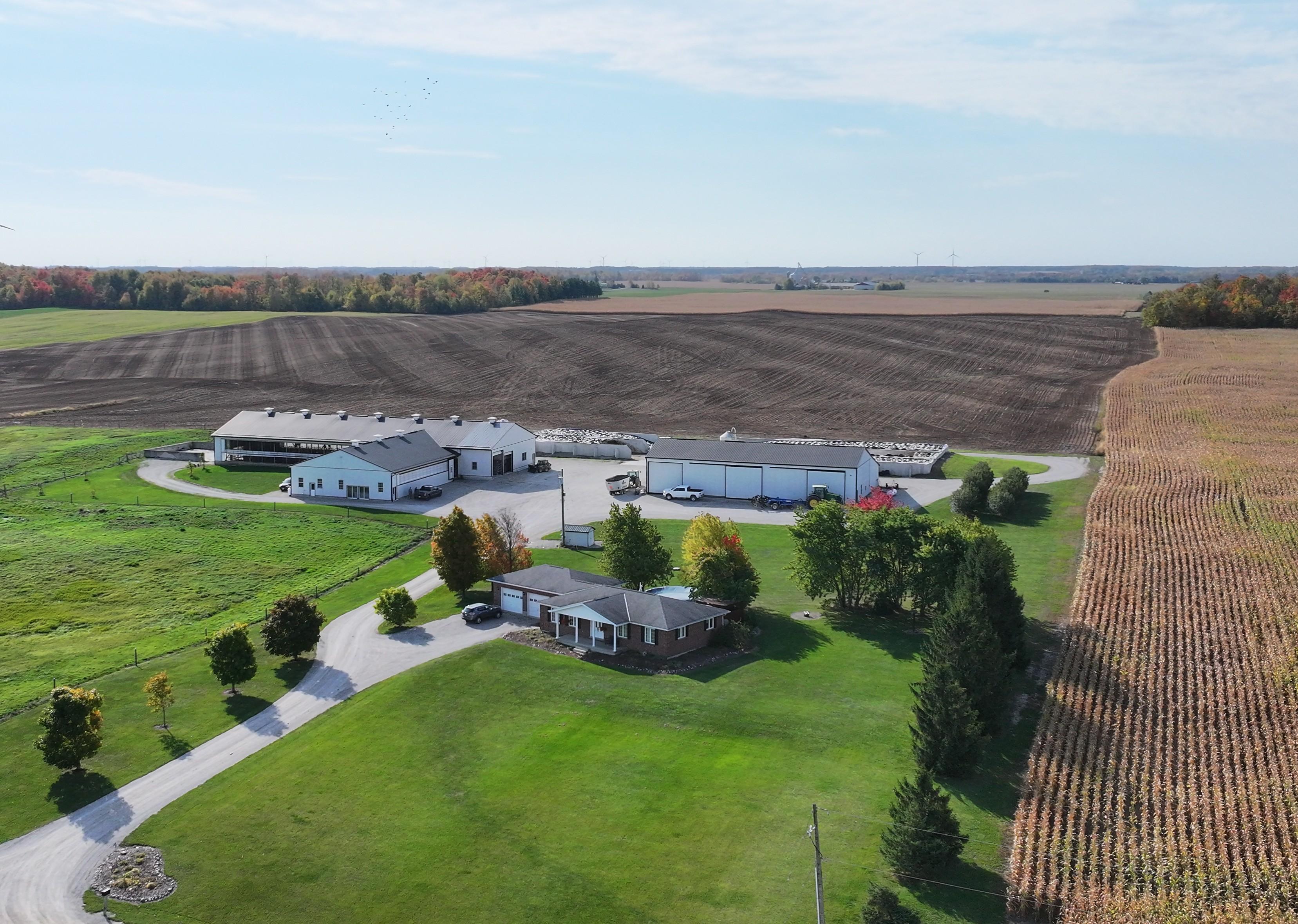 1011 Bornish Drive Parkhill photo number 2