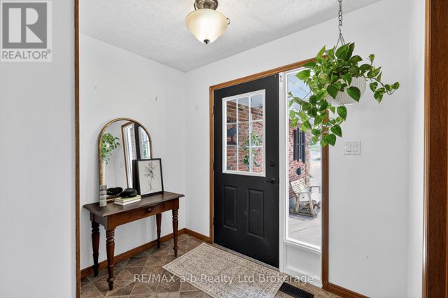 403745-union-road-ingersoll-south-ingersoll-10 at 403745 Union Road, Ingersoll - South, Ingersoll