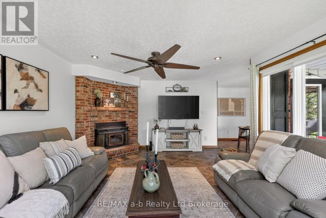 403745-union-road-ingersoll-south-ingersoll-18 at 403745 Union Road, Ingersoll - South, Ingersoll