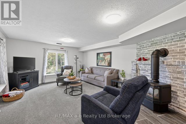 403745-union-road-ingersoll-south-ingersoll-29 at 403745 Union Road, Ingersoll - South, Ingersoll