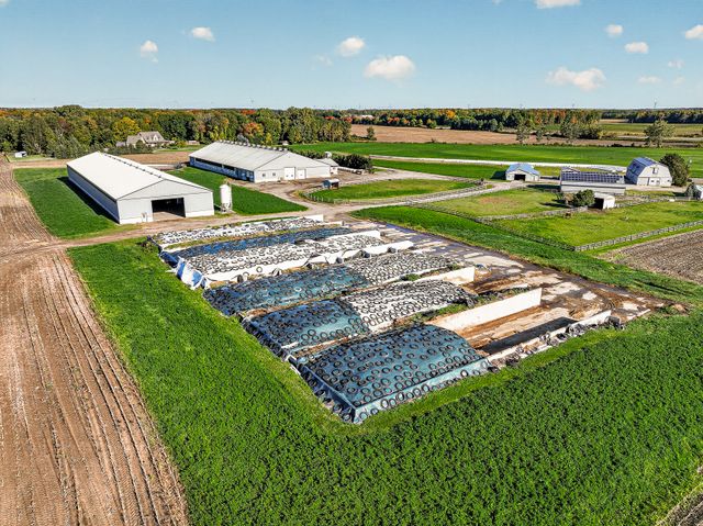 37_dji_20261003095724_0129_d at 8806 Walkers Drive, Strathroy-Caradoc