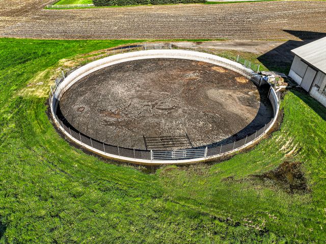 40_dji_20261003101514_0161_d at 8806 Walkers Drive, Strathroy-Caradoc