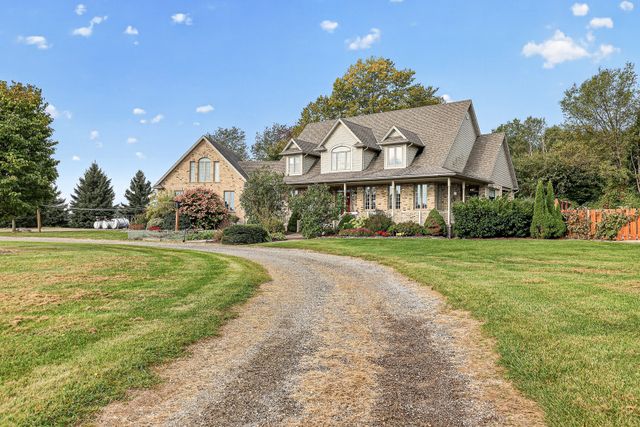 44_img_0258 at 8806 Walkers Drive, Strathroy-Caradoc