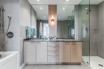 135-e-17th-street-central-lonsdale-north-vancouver-12 at 1701 - 135 17th Street, Central Lonsdale, North Vancouver 135-e-17th-street-central-lonsdale-north-vancouver-12 at 1701 - 135 17th Street, Central Lonsdale, North Vancouver