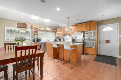 565 KnockmaroonRd_WestVancouver_11 at 565 Knockmaroon Road, British Properties, West Vancouver 565 KnockmaroonRd_WestVancouver_11 at 565 Knockmaroon Road, British Properties, West Vancouver