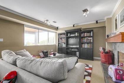 565 KnockmaroonRd_WestVancouver_17 at 565 Knockmaroon Road, British Properties, West Vancouver 565 KnockmaroonRd_WestVancouver_17 at 565 Knockmaroon Road, British Properties, West Vancouver