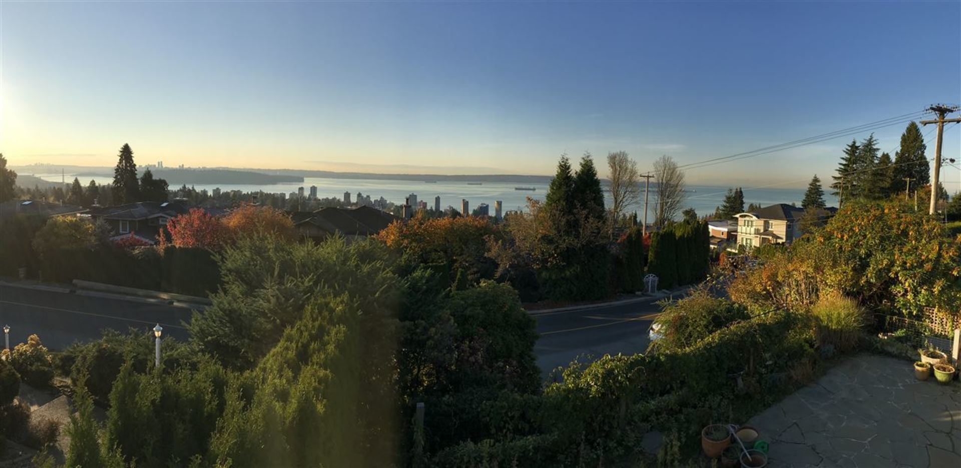 2187 Queens Avenue, Queens, West Vancouver  by Farshad Zandi - Personal Real Estate Corp. 2187 Queens Avenue, Queens, West Vancouver