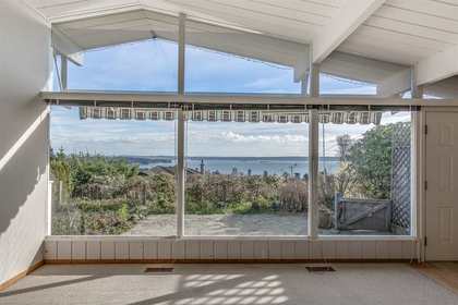 2187-queens-avenue-queens-west-vancouver-07 at 2187 Queens Avenue, Queens, West Vancouver 2187-queens-avenue-queens-west-vancouver-07 at 2187 Queens Avenue, Queens, West Vancouver