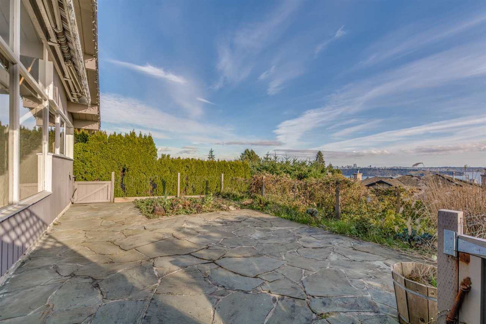 2187 Queens Avenue, Queens, West Vancouver  by Farshad Zandi - Personal Real Estate Corp. 2187 Queens Avenue, Queens, West Vancouver