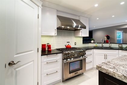 2441-berton-place-blueridge-nv-north-vancouver-06 at 2441 Berton Place, Blueridge NV, North Vancouver 2441-berton-place-blueridge-nv-north-vancouver-06 at 2441 Berton Place, Blueridge NV, North Vancouver