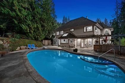 4725-the-glen-cypress-park-estates-west-vancouver-31 at 4725 The Glen, Cypress Park Estates, West Vancouver 4725-the-glen-cypress-park-estates-west-vancouver-31 at 4725 The Glen, Cypress Park Estates, West Vancouver