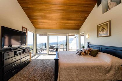 3760-st-pauls-avenue-upper-lonsdale-north-vancouver-23 at 3760 St. Pauls Avenue, Upper Lonsdale, North Vancouver 3760-st-pauls-avenue-upper-lonsdale-north-vancouver-23 at 3760 St. Pauls Avenue, Upper Lonsdale, North Vancouver