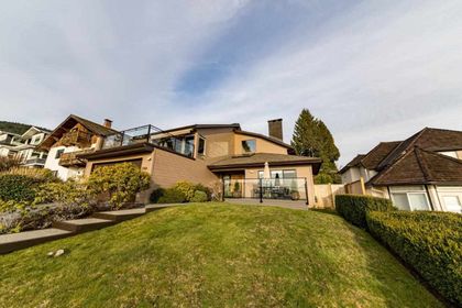 3760-st-pauls-avenue-upper-lonsdale-north-vancouver-34 at 3760 St. Pauls Avenue, Upper Lonsdale, North Vancouver 3760-st-pauls-avenue-upper-lonsdale-north-vancouver-34 at 3760 St. Pauls Avenue, Upper Lonsdale, North Vancouver