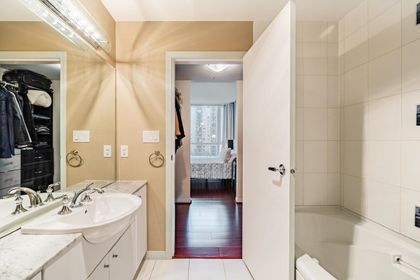 188-e-esplanade-avenue-lower-lonsdale-north-vancouver-16 at 1508 - 188 E Esplanade Avenue, Lower Lonsdale, North Vancouver 188-e-esplanade-avenue-lower-lonsdale-north-vancouver-16 at 1508 - 188 E Esplanade Avenue, Lower Lonsdale, North Vancouver