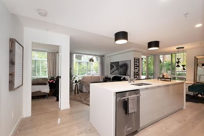 128-e-8th-street-central-lonsdale-north-vancouver-03 at 109 - 128 E 8th Street, Central Lonsdale, North Vancouver 128-e-8th-street-central-lonsdale-north-vancouver-03 at 109 - 128 E 8th Street, Central Lonsdale, North Vancouver