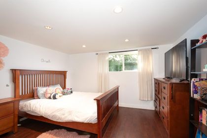 5744-telegraph-trail-eagle-harbour-west-vancouver-28 at 5744 Telegraph Trail, Eagle Harbour, West Vancouver 5744-telegraph-trail-eagle-harbour-west-vancouver-28 at 5744 Telegraph Trail, Eagle Harbour, West Vancouver