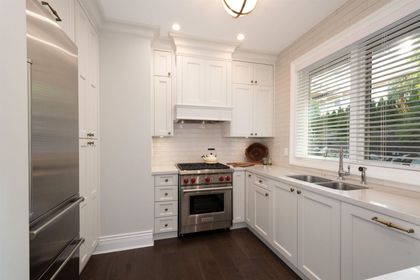 4135-burkehill-place-bayridge-west-vancouver-10 at 4135 Burkehill Place, Bayridge, West Vancouver 4135-burkehill-place-bayridge-west-vancouver-10 at 4135 Burkehill Place, Bayridge, West Vancouver