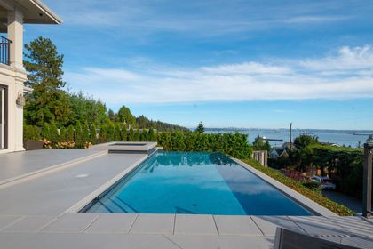 4135-burkehill-place-bayridge-west-vancouver-14 at 4135 Burkehill Place, Bayridge, West Vancouver 4135-burkehill-place-bayridge-west-vancouver-14 at 4135 Burkehill Place, Bayridge, West Vancouver