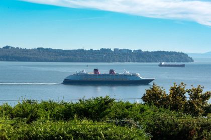 4135-burkehill-place-bayridge-west-vancouver-15 at 4135 Burkehill Place, Bayridge, West Vancouver 4135-burkehill-place-bayridge-west-vancouver-15 at 4135 Burkehill Place, Bayridge, West Vancouver