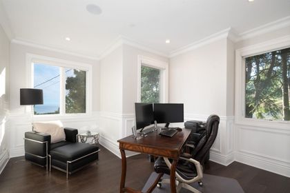 4135-burkehill-place-bayridge-west-vancouver-16 at 4135 Burkehill Place, Bayridge, West Vancouver 4135-burkehill-place-bayridge-west-vancouver-16 at 4135 Burkehill Place, Bayridge, West Vancouver