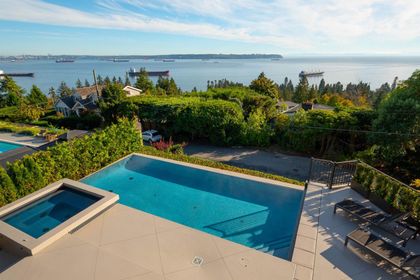 4135-burkehill-place-bayridge-west-vancouver-20 at 4135 Burkehill Place, Bayridge, West Vancouver 4135-burkehill-place-bayridge-west-vancouver-20 at 4135 Burkehill Place, Bayridge, West Vancouver