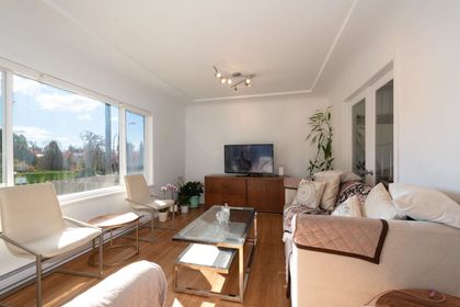 356-w-23rd-street-central-lonsdale-north-vancouver-04 at 356 W 23rd Street, Central Lonsdale, North Vancouver 356-w-23rd-street-central-lonsdale-north-vancouver-04 at 356 W 23rd Street, Central Lonsdale, North Vancouver