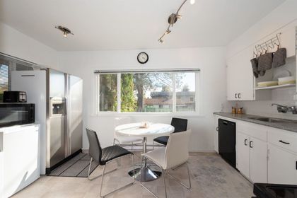 356-w-23rd-street-central-lonsdale-north-vancouver-07 at 356 W 23rd Street, Central Lonsdale, North Vancouver 356-w-23rd-street-central-lonsdale-north-vancouver-07 at 356 W 23rd Street, Central Lonsdale, North Vancouver