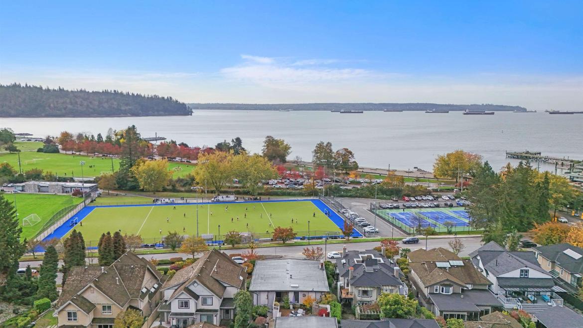 1231 Marine Drive, Ambleside, West Vancouver  by Farshad Zandi - Personal Real Estate Corp. 1231 Marine Drive, Ambleside, West Vancouver