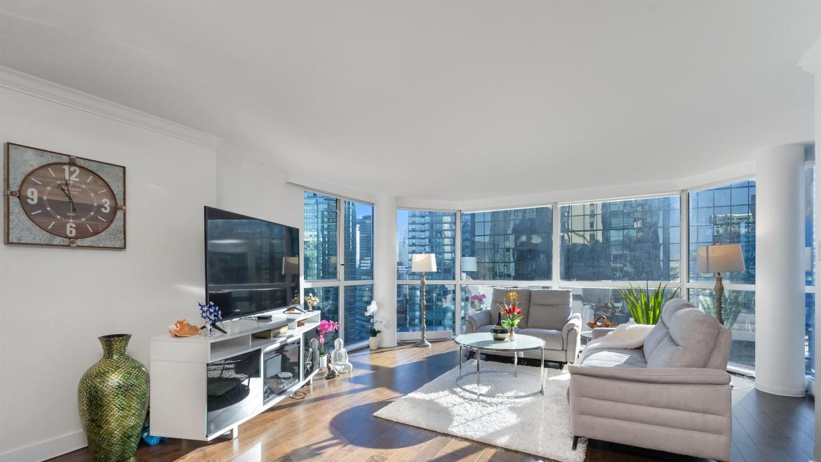 1004 - 1415 W Georgia Street  by Farshad Zandi - Personal Real Estate Corp. 1004 - 1415 W Georgia Street