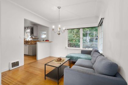 3548-creery-avenue-west-bay-west-vancouver-12 at 3548 Creery Avenue, West Bay, West Vancouver 3548-creery-avenue-west-bay-west-vancouver-12 at 3548 Creery Avenue, West Bay, West Vancouver