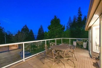 457-hillcrest-street-westmount-wv-west-vancouver-04 at 457 Hillcrest Street, Westmount WV, West Vancouver