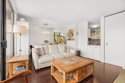 650-16th-street-ambleside-west-vancouver-09 at 704 - 650 16th Street, Ambleside, West Vancouver