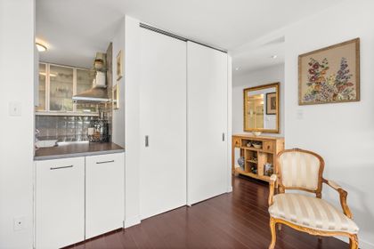 650-16th-street-ambleside-west-vancouver-13 at 704 - 650 16th Street, Ambleside, West Vancouver