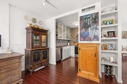 650-16th-street-ambleside-west-vancouver-20 at 704 - 650 16th Street, Ambleside, West Vancouver